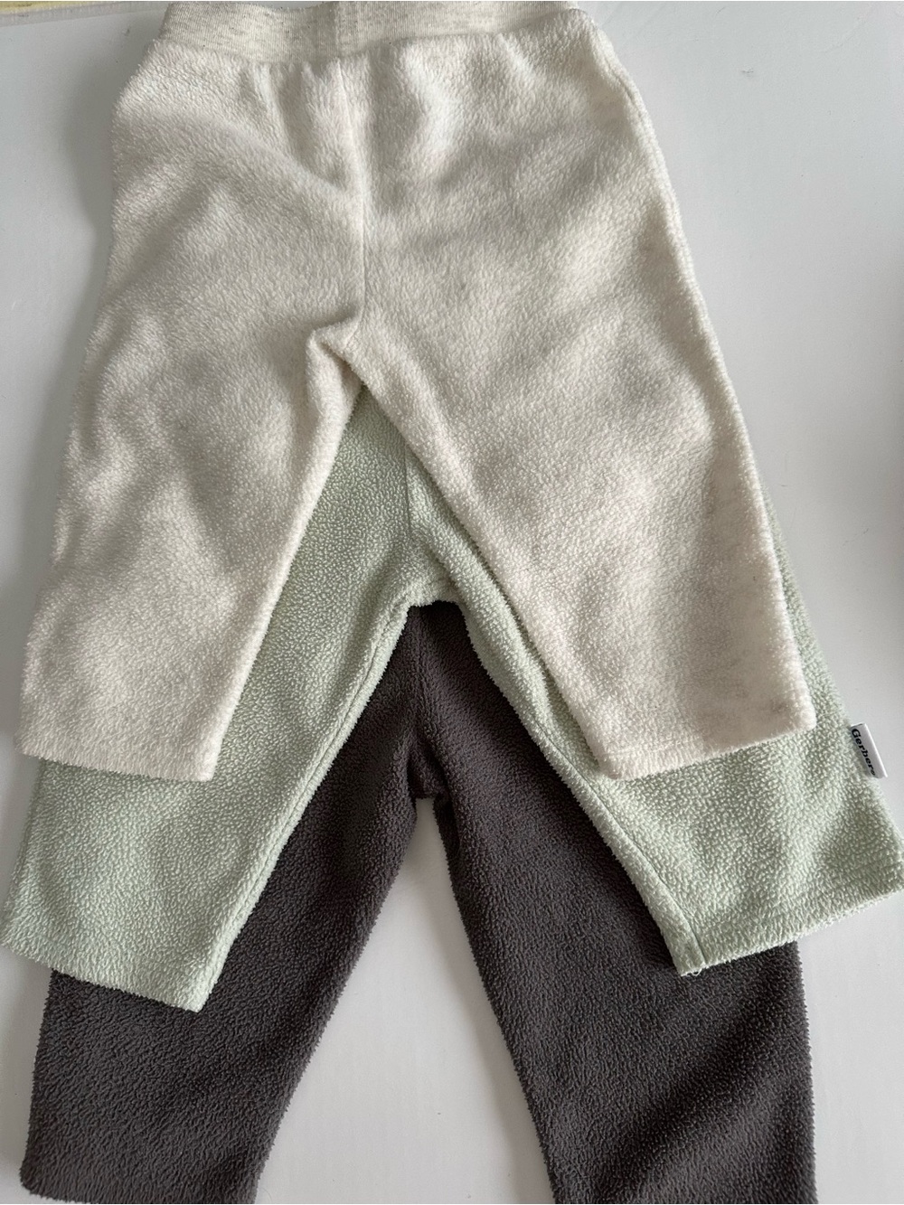 3 Gerber Baby Fleece Pants 6-9 months bundle boy girl cream taupe sage green